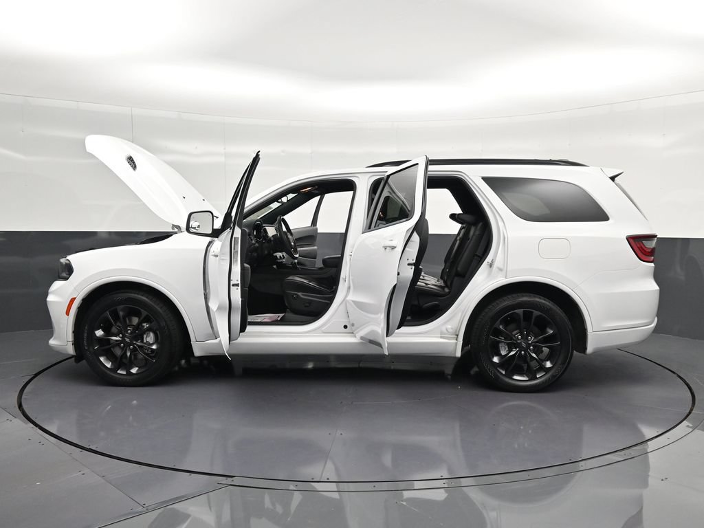 Used 2023 Dodge Durango GT RWD image 41
