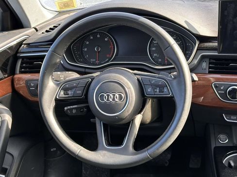 Used 2023 Audi A4 2.0T Premium w/ Convenience Package image 15