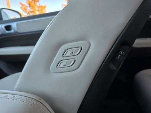 Used 2025 Hyundai Santa Fe Calligraphy FWD image 26