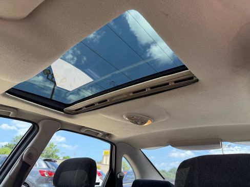 Used 2000 Saturn L-Series LS1 FWD image 19