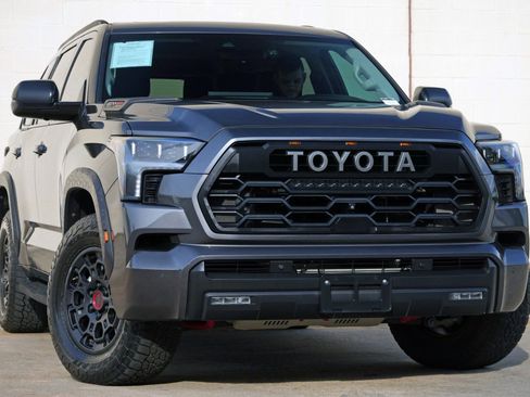 Used 2023 Toyota Sequoia TRD Pro AWD/4WD image 4