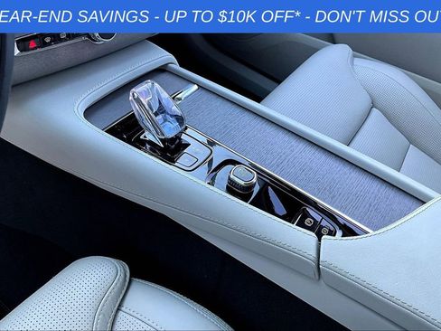 New 2025 Volvo XC90 B5 Ultra w/ Protection Package Premier image 31