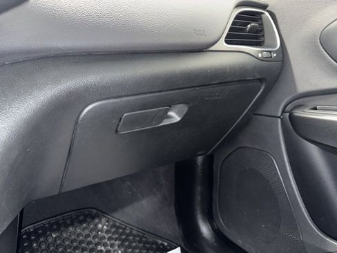 Used 2022 Jeep Cherokee Trailhawk w/ Premium Leather Package image 29