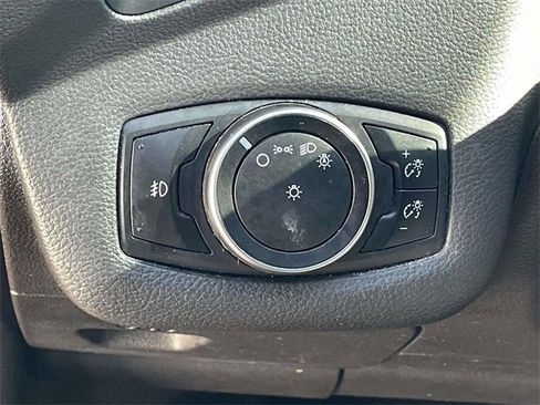 Used 2016 Ford Escape SE image 18