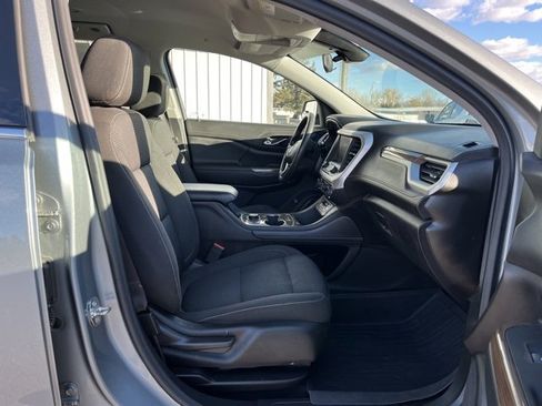 Used 2023 GMC Acadia SLE w/ Driver Convenience Package image 29