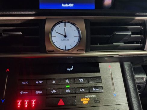 Used 2020 Lexus IS 300 F Sport image 26