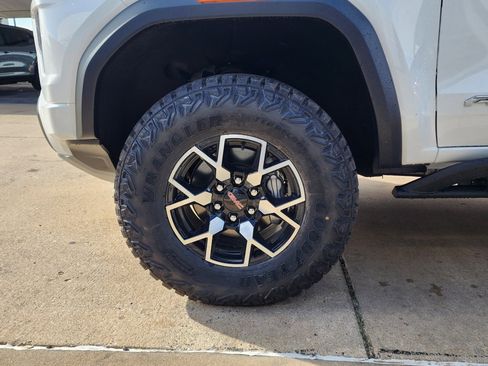 New 2026 GMC Canyon AT4X image 57