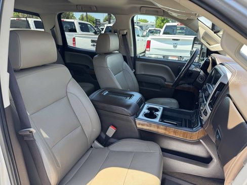 Used 2017 GMC Sierra 3500 SLT w/ Duramax Plus Package AWD/4WD image 12