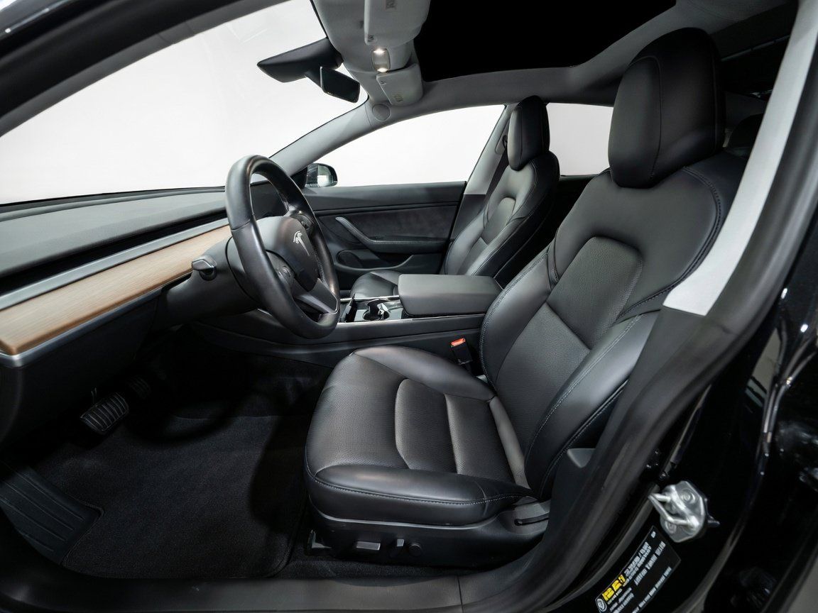 Used 2018 Tesla Model 3 RWD image 15