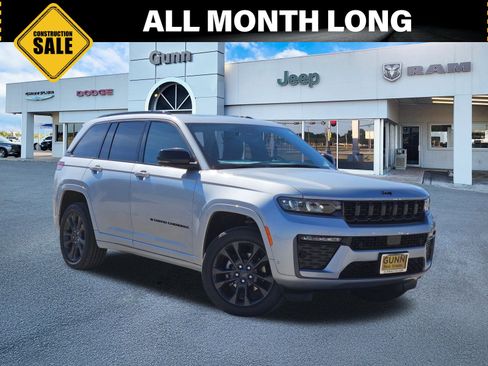 New 2026 Jeep Grand Cherokee Limited AWD/4WD image 1