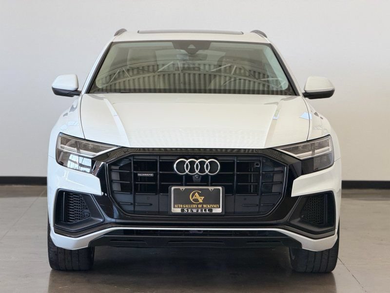 Used 2019 Audi Q8 Premium Plus w/ Premium Plus AWD/4WD image 2