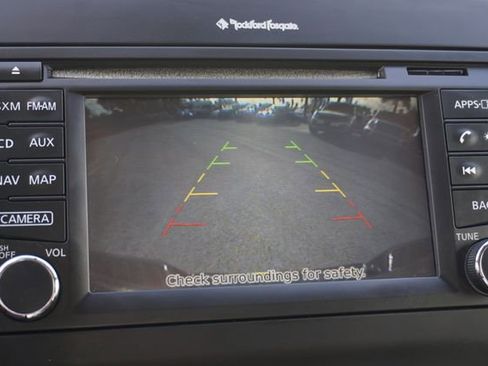 Used 2017 Nissan Frontier PRO-4X w/ Pro-4x Luxury Package image 15