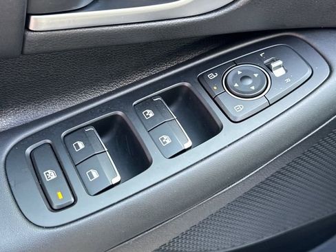 Used 2025 Hyundai Sonata SEL image 14