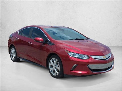 Used 2019 Chevrolet Volt Premier w/ Driver Confidence II Package FWD image 3