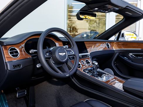 New 2026 Bentley Continental GTC image 27