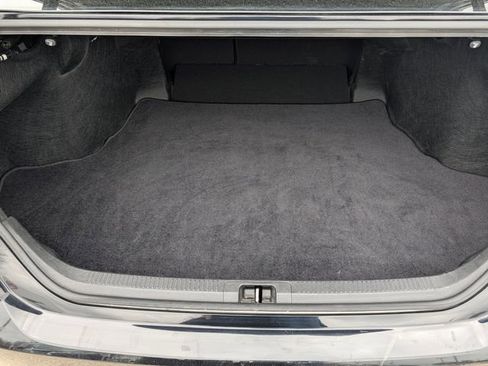 Used 2025 Toyota Camry LE image 28