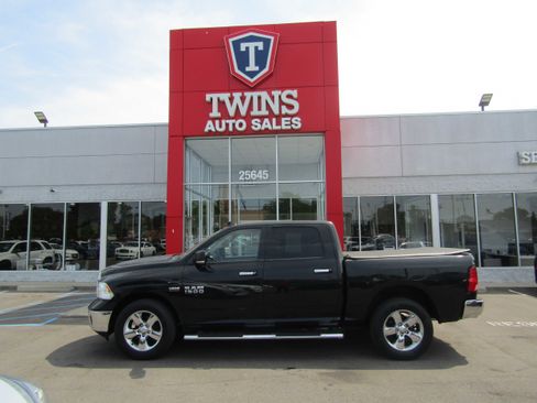 Used 2016 RAM 1500 Big Horn AWD/4WD image 1