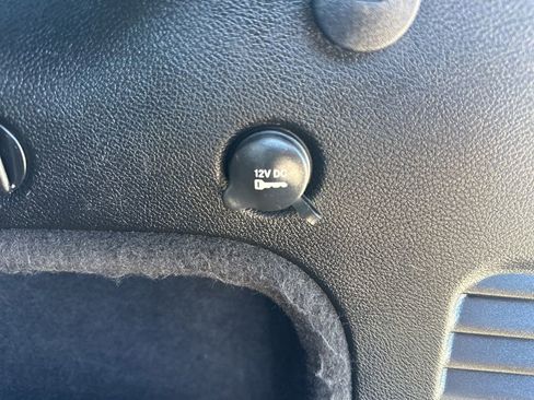 Used 2021 Jeep Grand Cherokee Laredo X image 38