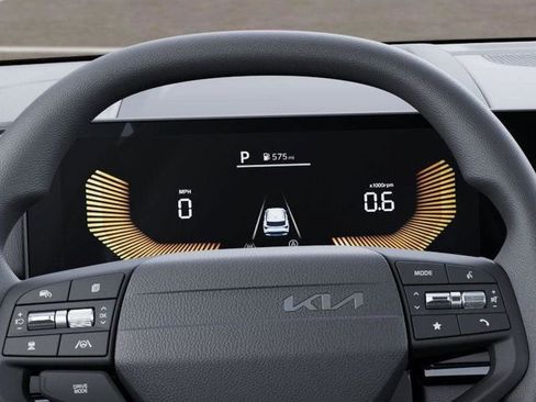 New 2026 Kia Sportage LX FWD image 21