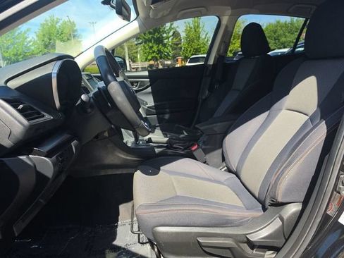 Used 2019 Subaru Crosstrek 2.0i Premium AWD/4WD image 9