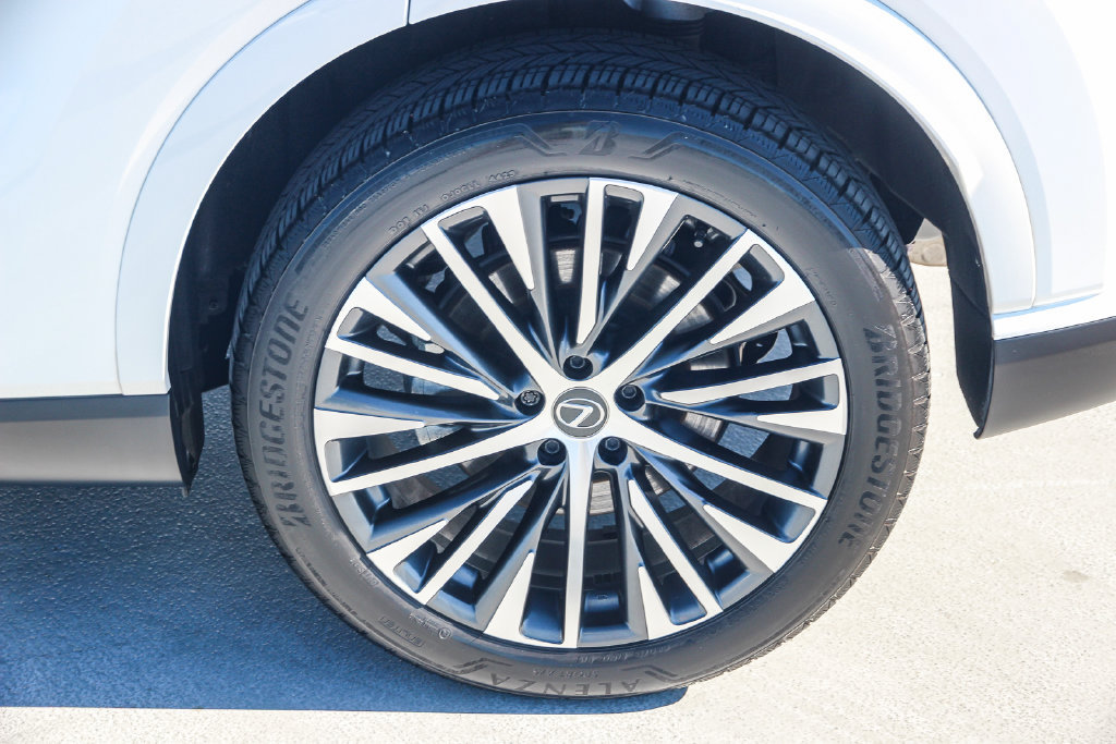 Certified 2024 Lexus RX 350 Premium Plus w/ Cold Area Package FWD image 12