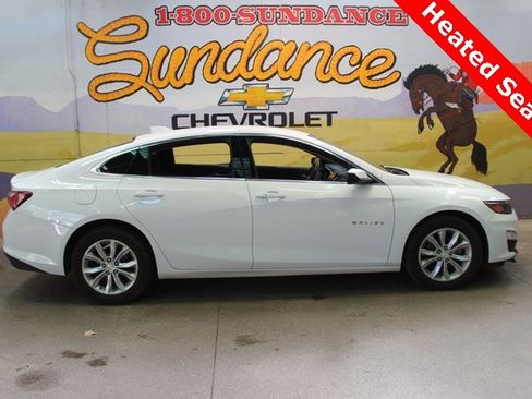 Used 2020 Chevrolet Malibu LT image 1