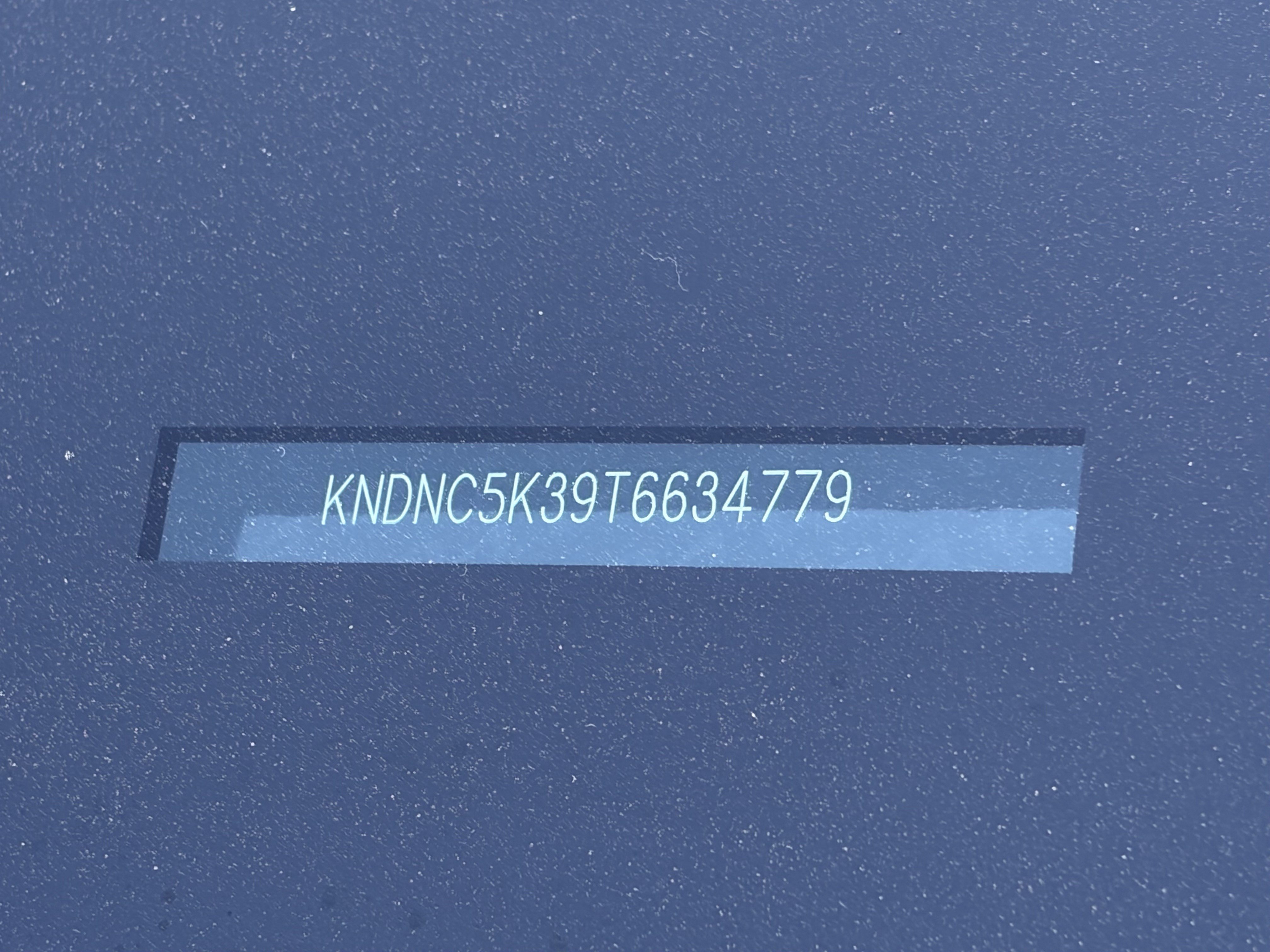 New 2026 Kia Carnival EX FWD image 32