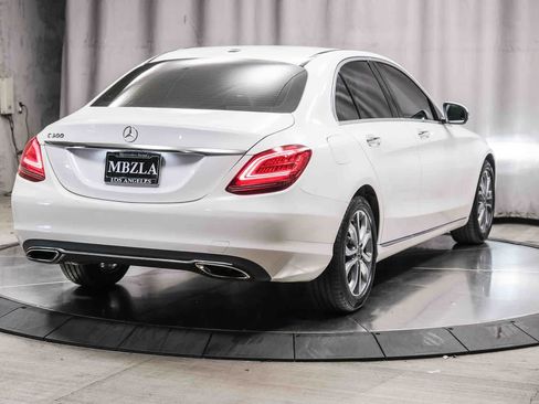 Used 2019 Mercedes-Benz C 300 Sedan image 4