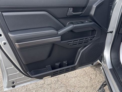 New 2026 Toyota 4Runner SR5 image 9