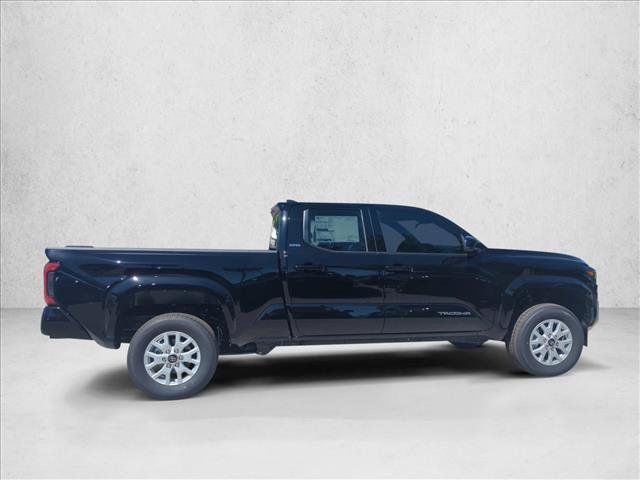 Certified 2026 Toyota Tacoma SR5 AWD/4WD image 4