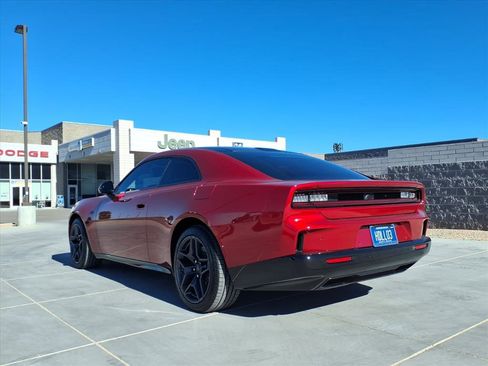 New 2024 Dodge Charger R/T w/ Plus Group image 4