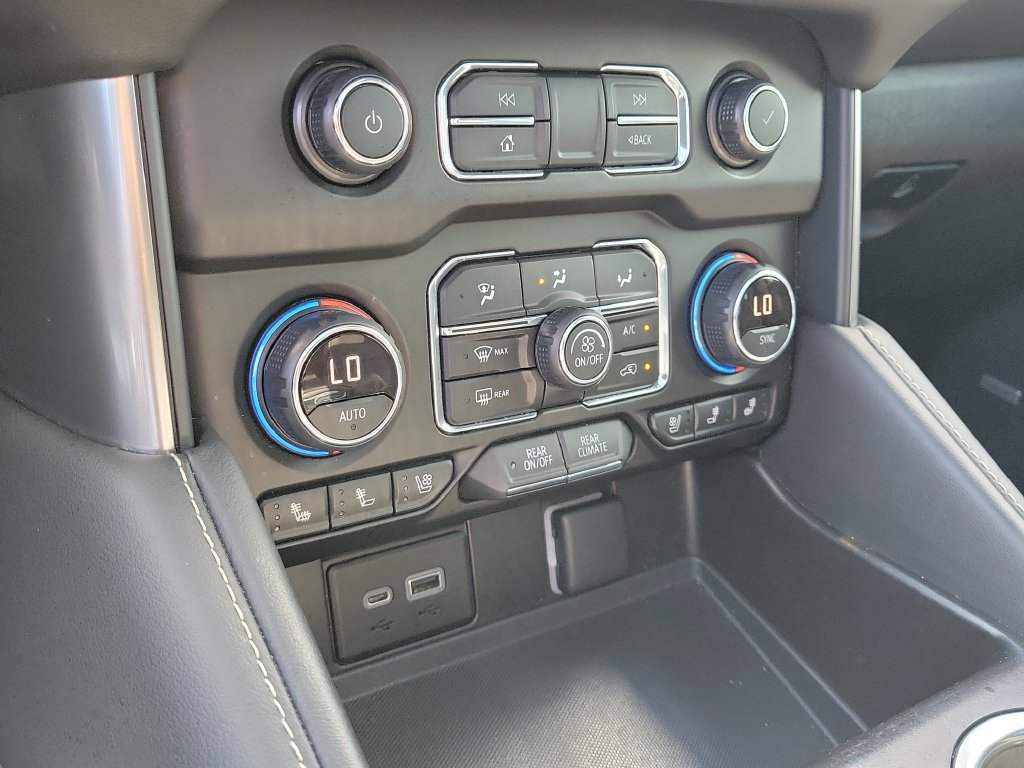 Used 2021 Chevrolet Tahoe Premier AWD/4WD image 17