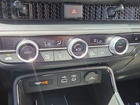 Used 2024 Honda CR-V Sport-L image 29