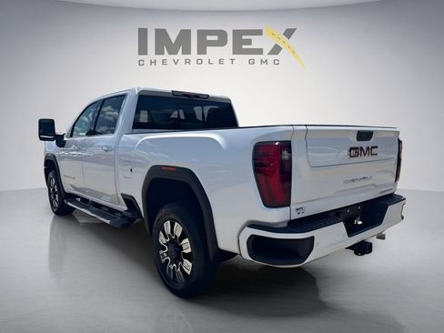 Used 2024 GMC Sierra 2500 Denali w/ Denali Reserve Package AWD/4WD image 3