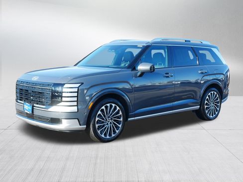 Used 2026 Hyundai Palisade Calligraphy image 3