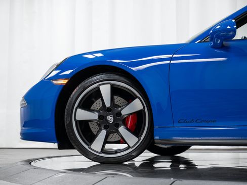 Certified 2016 Porsche 911 Carrera GTS RWD image 49