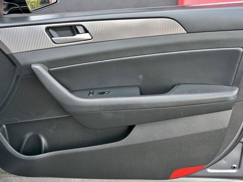 Used 2019 Hyundai Sonata Sport w/ Winter Weather Package image 31