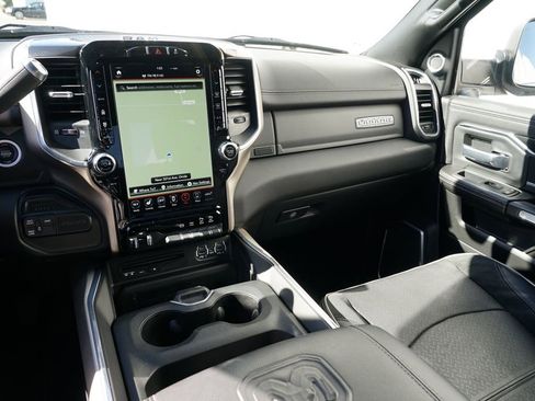 Used 2019 RAM 3500 Laramie image 21