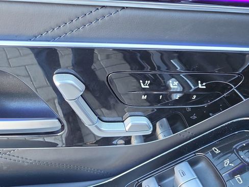 Used 2021 Mercedes-Benz Maybach S 580 4MATIC image 23