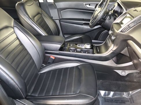 Used 2019 Ford Edge SEL w/ Equipment Group 201A image 40