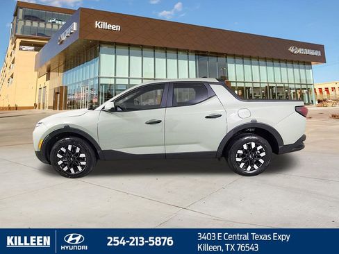 New 2026 Hyundai Santa Cruz SE FWD image 4