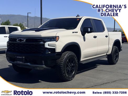 Used 2026 Chevrolet Silverado 1500 ZR2 w/ Dark Appearance Package AWD/4WD image 3