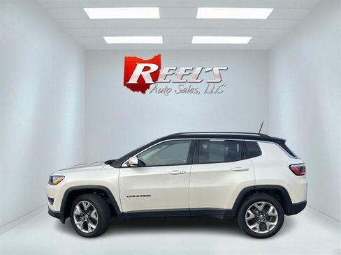 Used 2018 Jeep Compass Limited AWD/4WD image 13