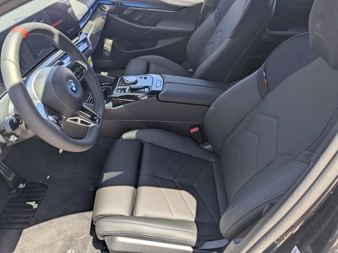 New 2026 BMW i5 M60 w/ Executive Package AWD/4WD image 20