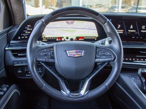 Used 2023 Cadillac Escalade V w/ LPO, ONYX Package image 14