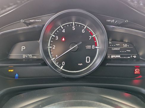 Used 2017 MAZDA MAZDA3 Grand Touring image 17