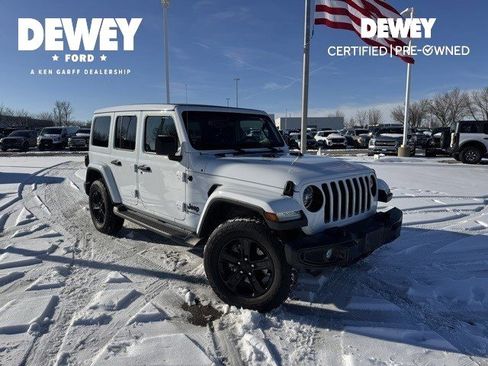 Used 2023 Jeep Wrangler Unlimited Sahara image 1
