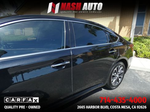 Used 2018 Toyota Avalon XLE FWD image 14