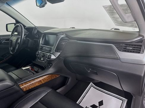 Used 2018 Chevrolet Tahoe Premier AWD/4WD image 31