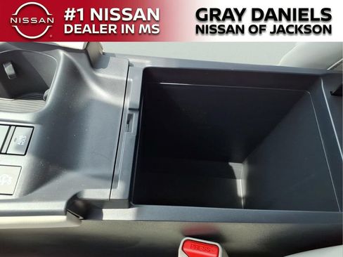 New 2026 Nissan Sentra SL w/ Floor Mat Package FWD image 20